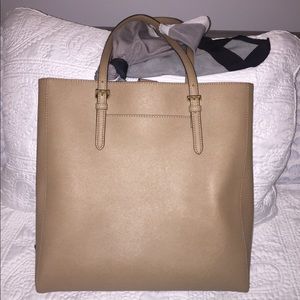 Micheal Kors purse